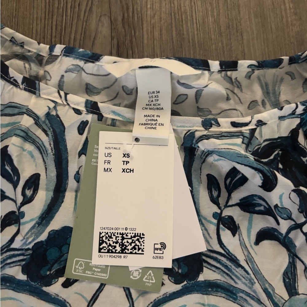 H&M Asymmetrical Ruffle Mini Dress NWT - Picture 2 of 5